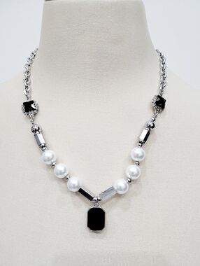 Brand New Silver Tone Pearl Black Rhinestone Necklace